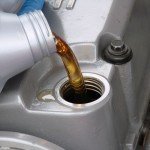 Tipos de óleo de motor  e como escolher: 15W40, 20W50 ?