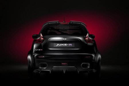 Traseira do Nissan Juke-R Traseira do Juke-R da Nissan