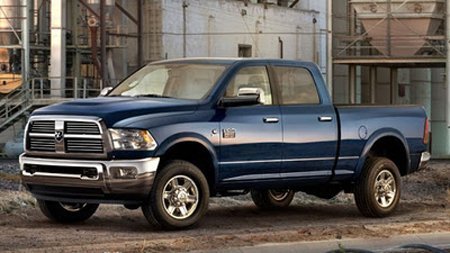 Frente do Dogde RAM 2500 Frente da RAM 2500