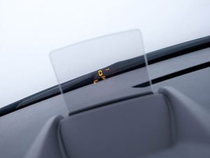 Que tal ter as informações de velocidade, consumo, etc, projetadas em uma tela transparante no seu 3008? Peugeot 3008 - Telinha transparente