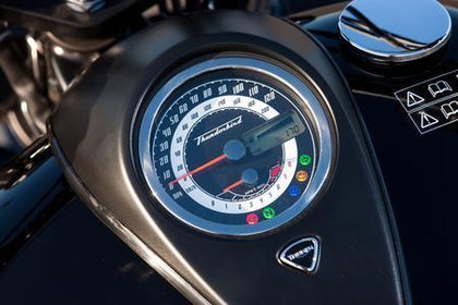 Conheça a Triumph Thunderbird Storm - Especificações e fotos!