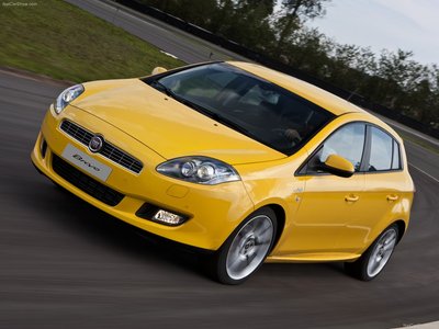 Fiat Bravo 2011 yellow