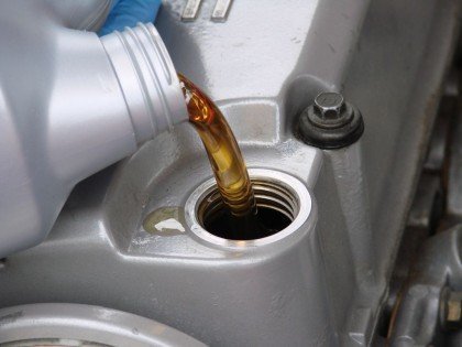 Diagnóstico de problema no motor pela cor do óleo