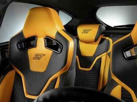 Interior do Focus ST
