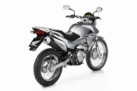 Traseira da Honda Falcon 2013
