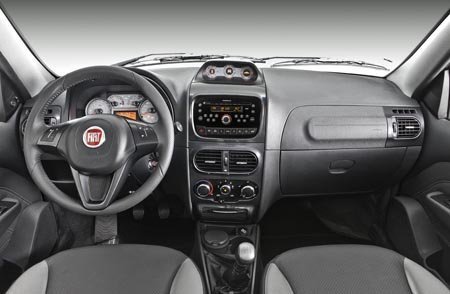 Interior da Strada Adventure 2013