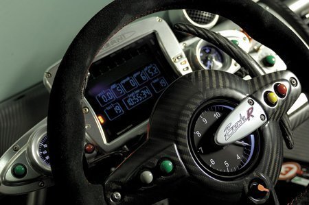 Zonda R (Volante e painel de instrumentos)