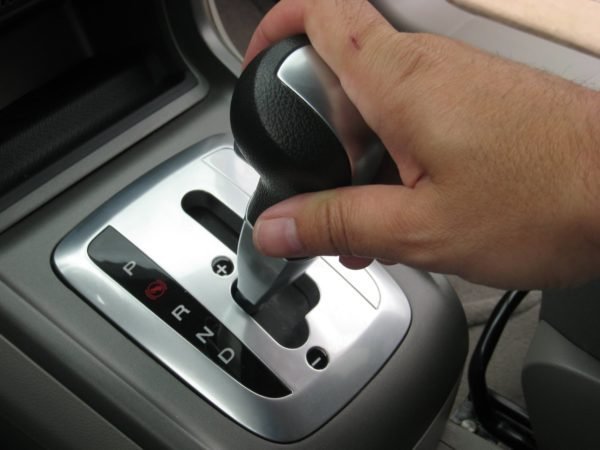 Carro com marcha neutra