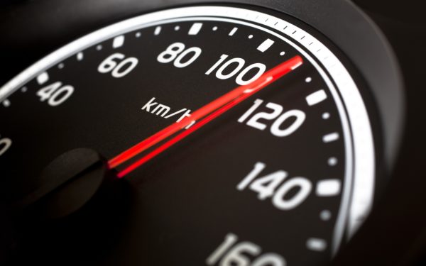 Sensor de velocidade de veículo