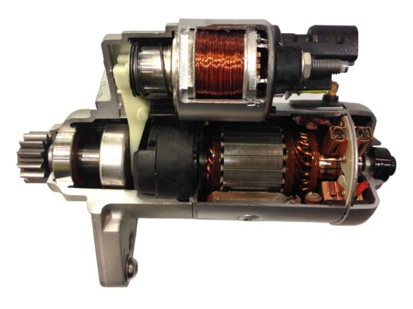 Motor de partida de veículo