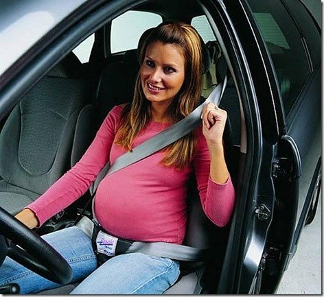 Grávida no volante